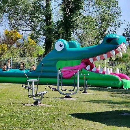 Campsite Mobil Lmnp Guigon La Roque-d'Antheron